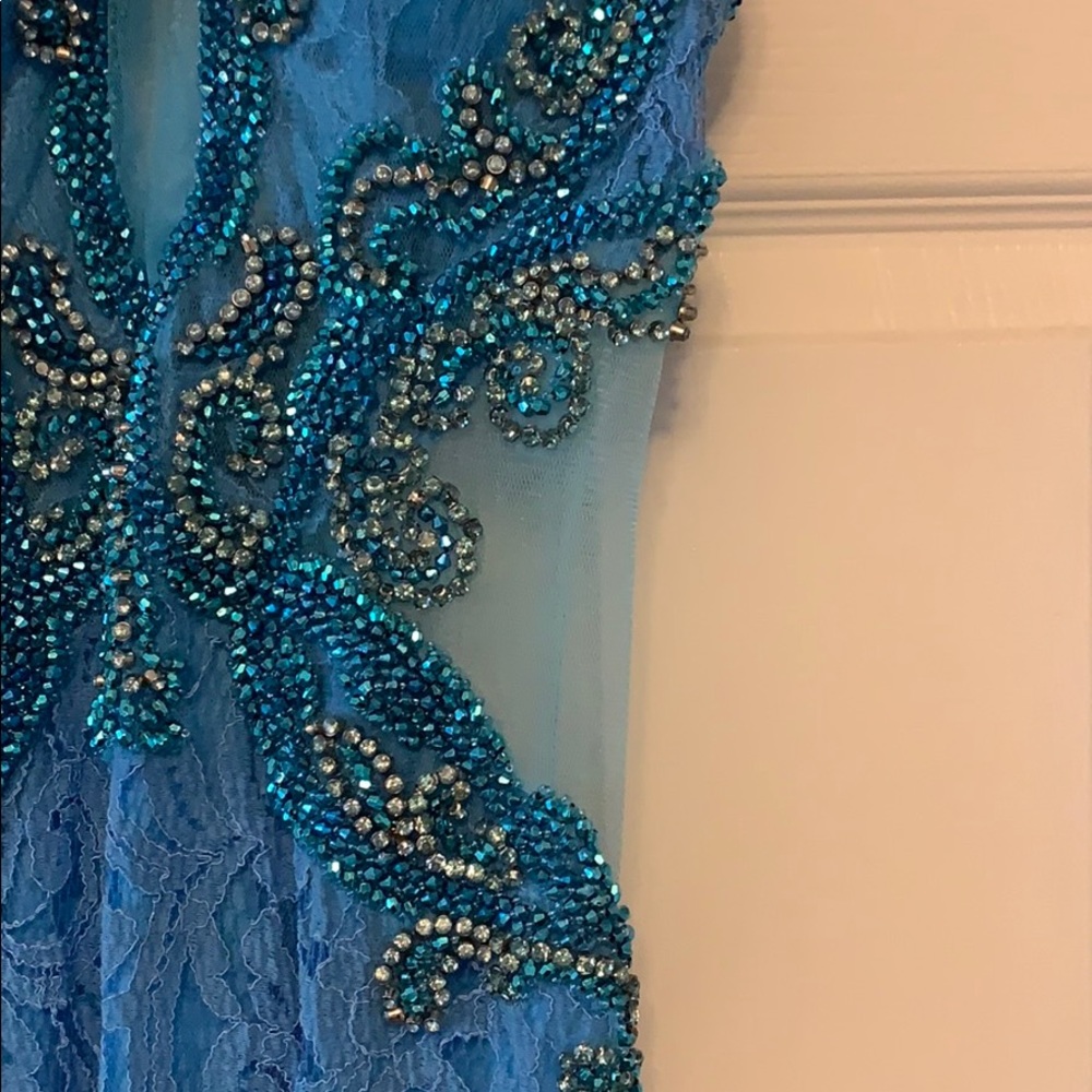 Prom Dress - Picture 2 of 6